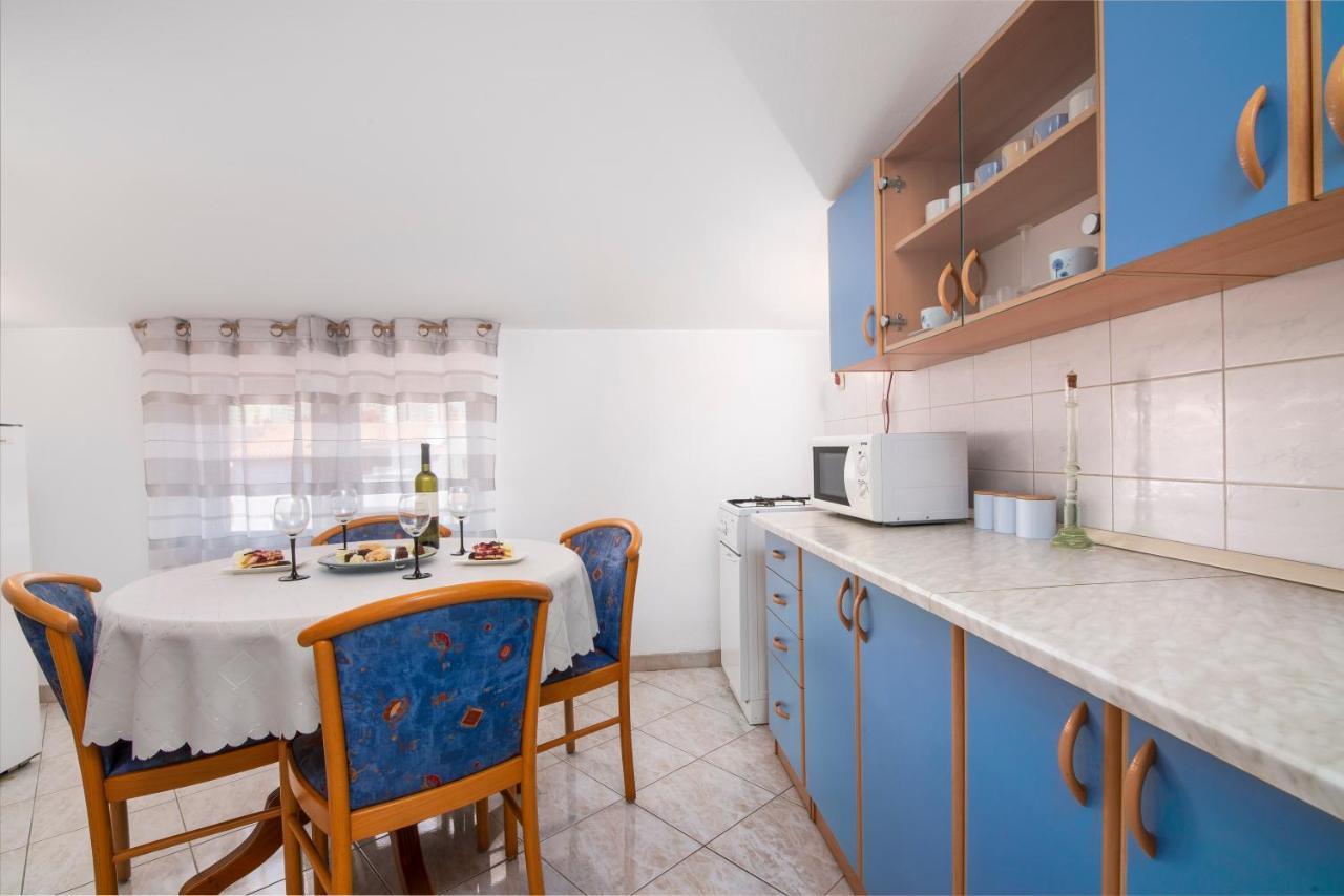 Apartment Blu Pula Buitenkant foto